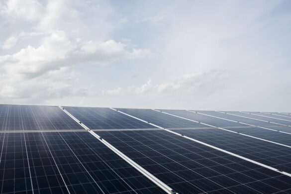 painel-solar-para-eficiencia-energica-e-sustentabilidade